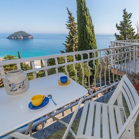 Rivierarent Golfo Dell'isola Apartment Spotorno
